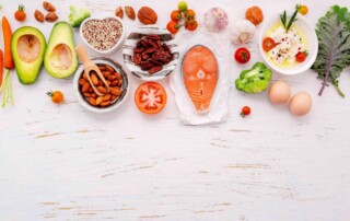 10 manjares para tu mente (Primera parte) 8 frutas y verduras en una tabla